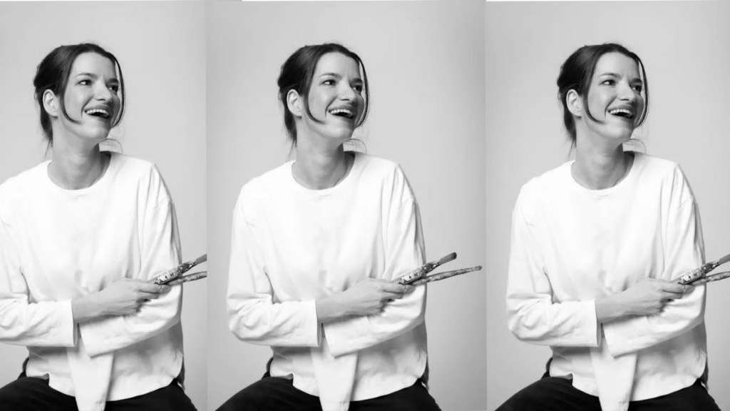 Palma Graça Art - Artist Portrait Studio Black and White